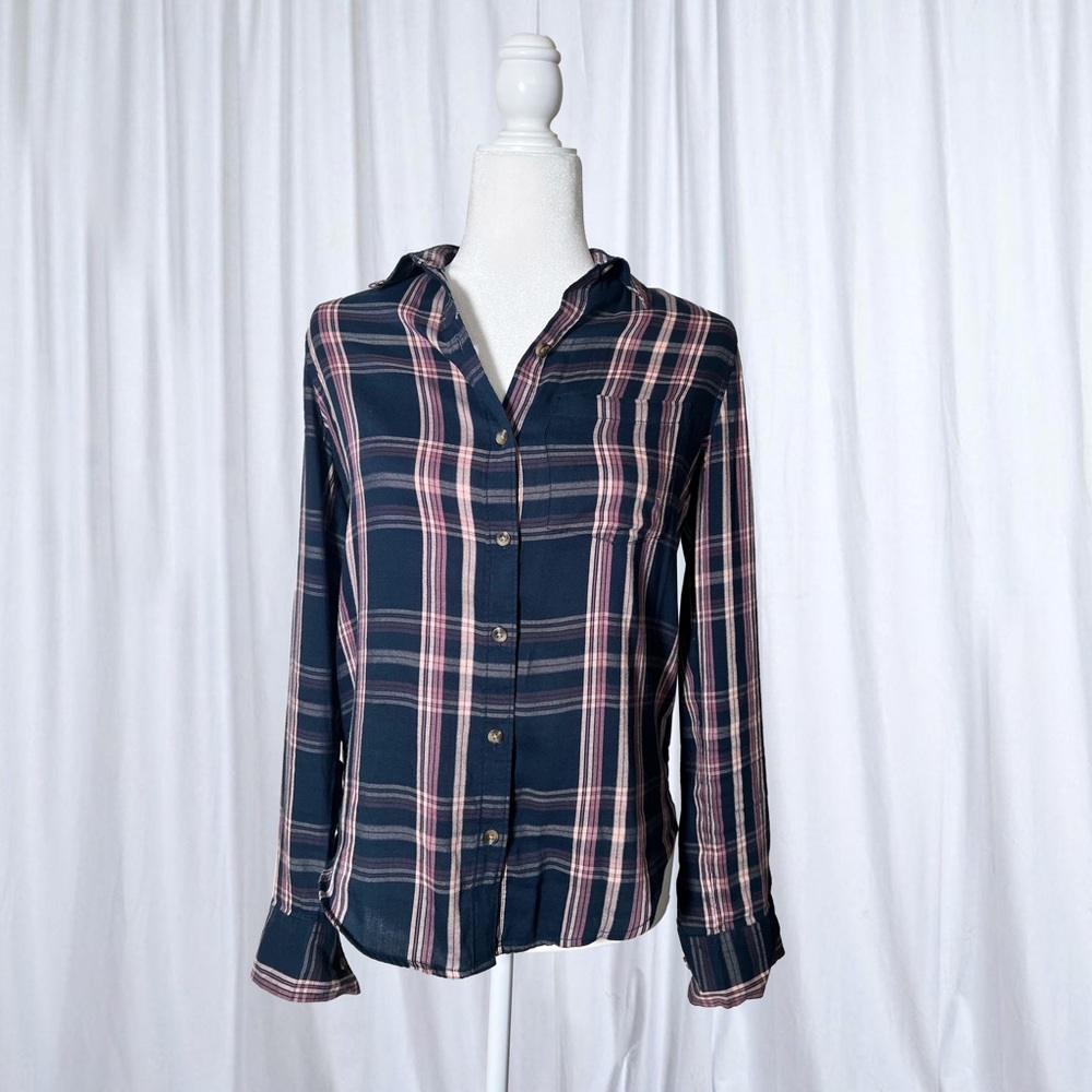 SO Plaid Flannel Shirt Navy Blue with Pink size Small